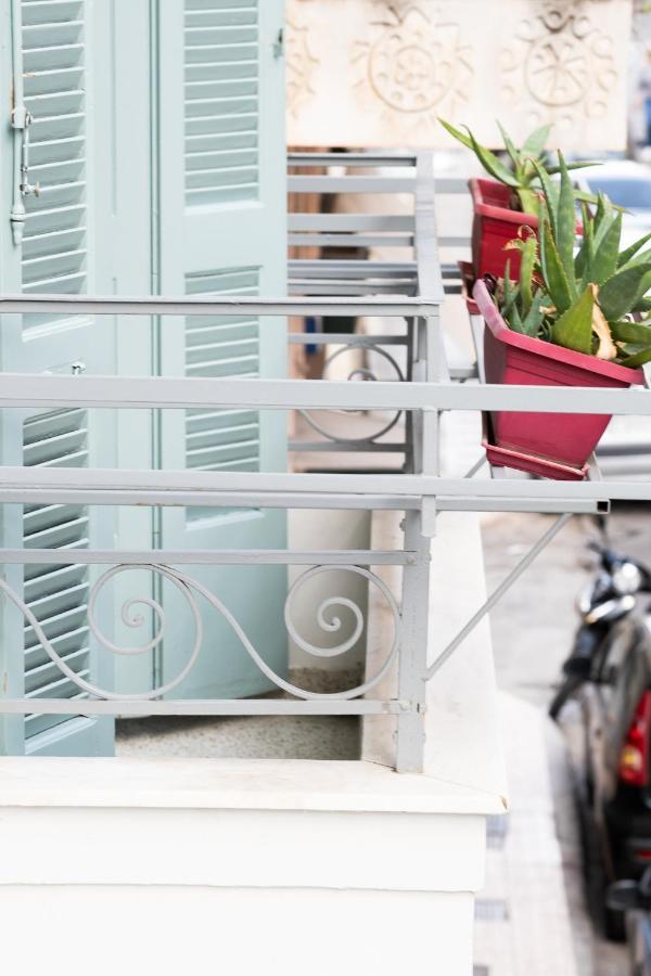 Central5 Boutique Apartments With Common Garden Next To Metro Athens Exterior photo